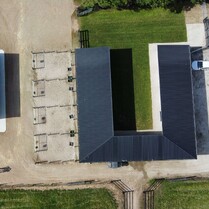 horse stable and outside yards