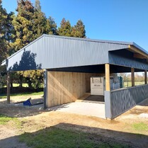 Horse Stable, Stable, Equine buildings, Barns, Horse Barns, stables Waikato, farm buildings, farm buildings waikato, sheds, sheds cambridge, sheds waikato, horse shelters, barn doors, waikato builders.horse aqua gym