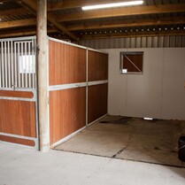 Horse Stable, Stable, Equine buildings, Barns, Horse Barns, stables Waikato, farm buildings, farm buildings waikato, sheds, sheds cambridge, sheds waikato, horse shelters, barn doors, waikato builders.stable wash bay