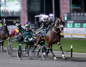 Copy That again shows his class in the $1m Race by Grins