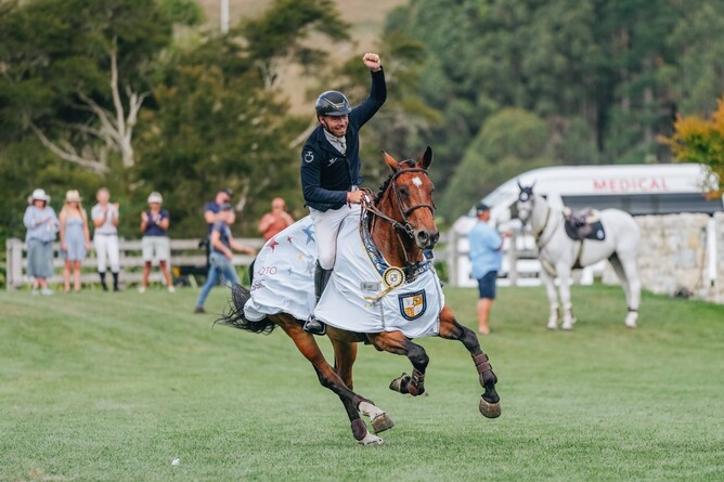 Oliver Croucher and NRS Ricochet MVNZ win the Takapoto Classic Gold Tour 2025