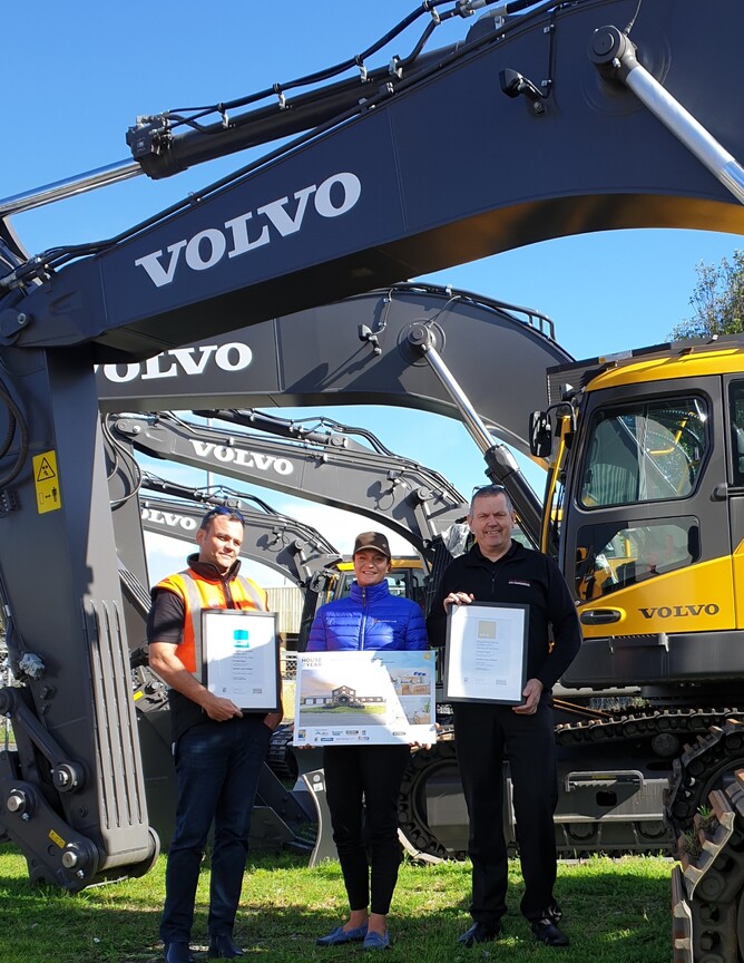 Laura Daly with Stéphane Bessette & Nigel Davies from Transdiesel