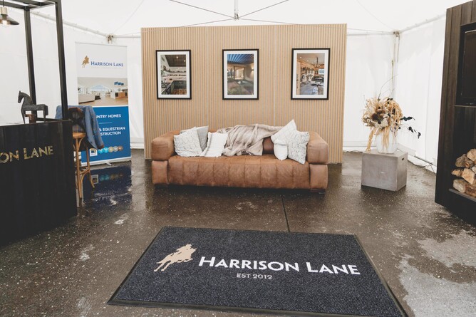 Takapoto trade stand 2025 