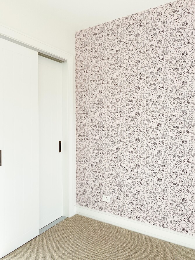 Feature wallpaper in the kids bedroom