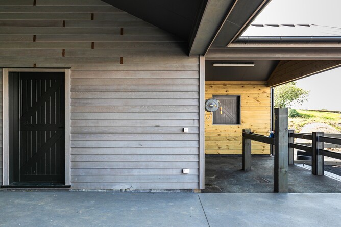 Double wash bay in Ascot Stables