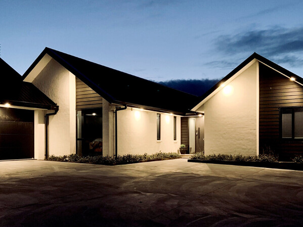 Country show home waiau pa