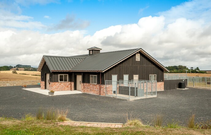 Pakuranga Hunt Kennels by Harrison Lane