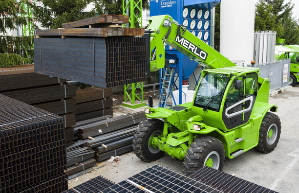 Stabilised Telehandlers - Secure and steady for urban and infrastructure projects.