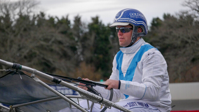 Co-trainer Scott Phelan. Photo: Trish Dunell
