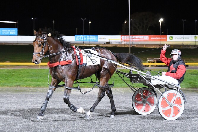 Kyle Marshall salutes after winning with Hugo Maguire - Photo: Chanelle Lawson