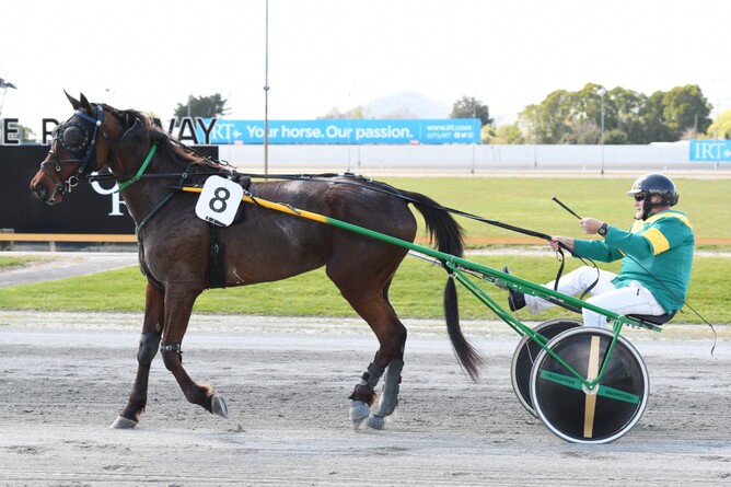 Trainer/Driver Dale Moore returns to the winners' circle with The Last Gamble - Photo: Chanelle Lawson
