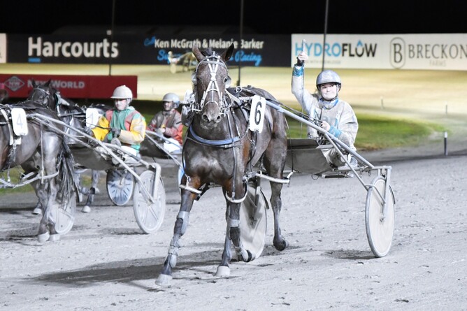 Sarandon returns a winner. - Photo: Chanelle Lawson