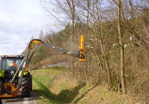 High-speed cutting head for shrubs and branches KD