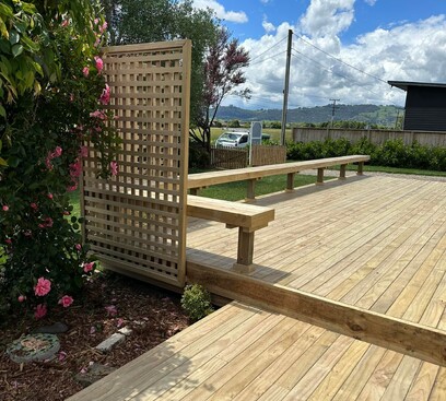 cohesive design for a visually appealing landscape in Hamilton