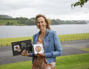 Sue Risi receives Legacy Medal