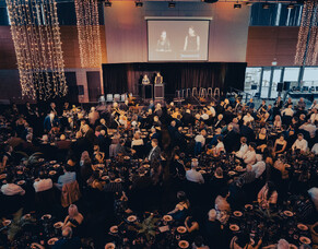 Jones Family Charitable Trust Legends Dinner