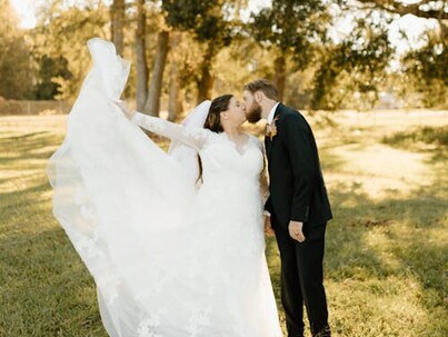 Affordable cheap wedding ceremonies in New Zealand at a wedding venue for groups of 40 people