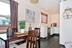 SOLD - 31 Fairview St, Fairview Downs$435,000