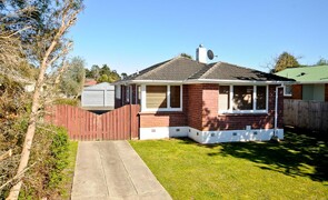 SOLD - 25 Sefton Cres, Chartwell$362,000