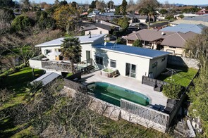SOLD - 16 Logan Ct, Chartwell$1,080,000
