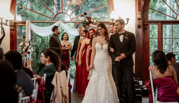 Aafreen Vaz&rsquo;s Wedding Reception at Settlers Country Manor