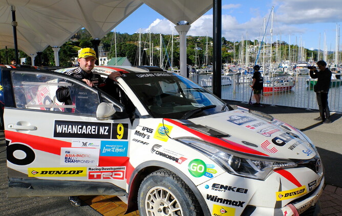Finish at Whangarei Quayside. Photo: Geoff Ridder