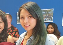 Iris (Thailand) - I felt very comfortable to all friends and teachers. I've improved a lot speaking skill by talking here, made me warm. Thank you!