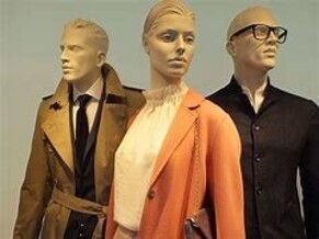 Mannequins, Advertising and Staff
