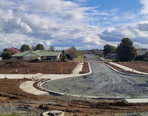 Stage 24 Kerbs and Footpaths Progressing - August Newsletter