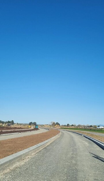 Webb Drive carriageway ready for pavement
