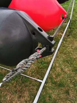 Pin Float