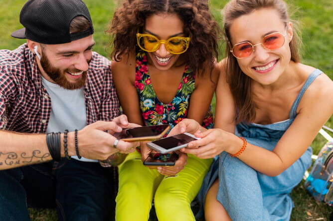 Social Media Marketing - Friends On Social Media