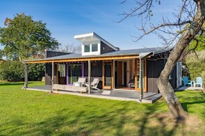 CURRENTLY CLOSED PINOT PADDOCK