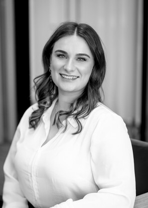 Carys Denny - Senior Solicitor