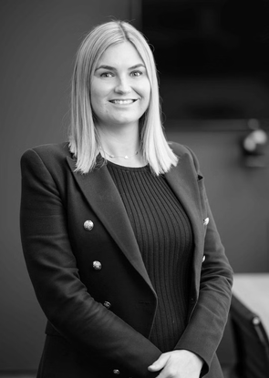 Poppy Beattie - Legal Administrator