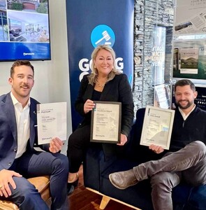 Kirsty Sinclair & Adam Evans - Harcourts Queenstown