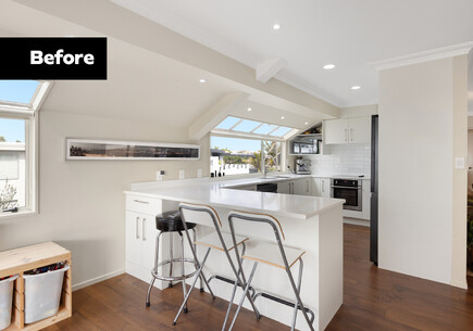Before image of a kitchen renovation in Mount Maunganui.
