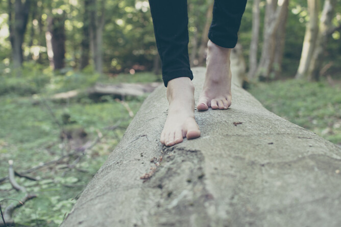 the science behind earthing and grounding