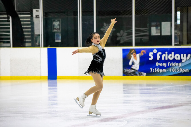 Kelly Zou