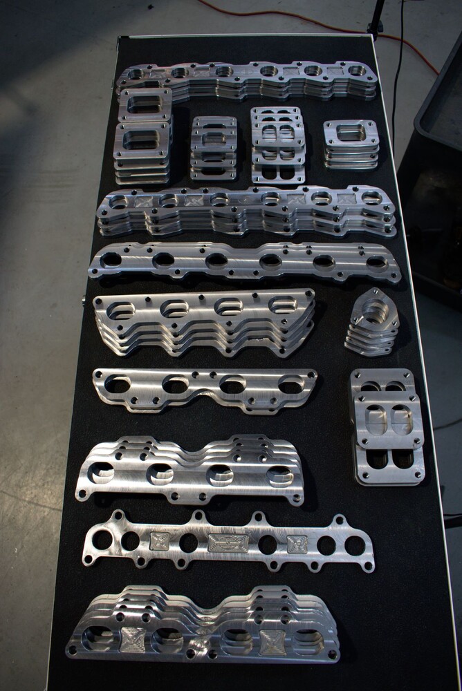 flanges for exhaust manifold