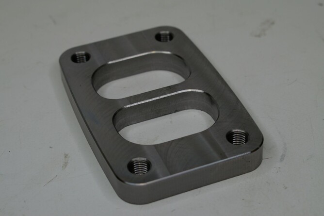 flanges for exhaust manifold