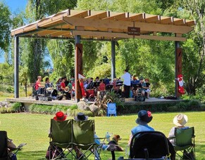 Carols at Haiku &ndash; A festive celebration for the Katikati community