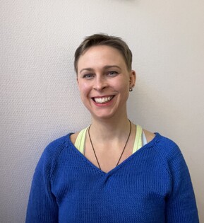 Venla K&auml;rki - D.O. DVM, CVA, Osteopath,MONZ