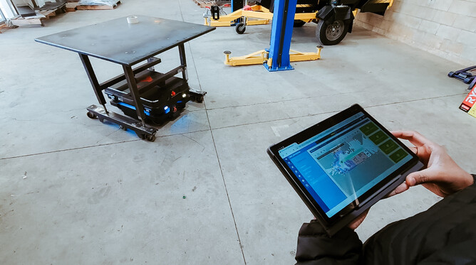 AMR autonomous mobile robot