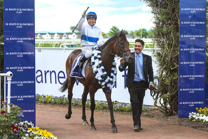 Savaglee after winning the Gr.1 New Zealand 2000 Guineas (1600m) last spring.  - Photo: Race Images South