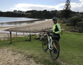 More Waiheke, and a Youngies Dinner with a Difference