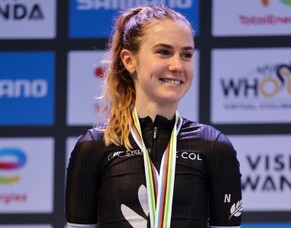Niamh Fisher-Black creates history with cycling world road race podium