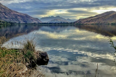 Lake Hayes Reflection 12"x18"