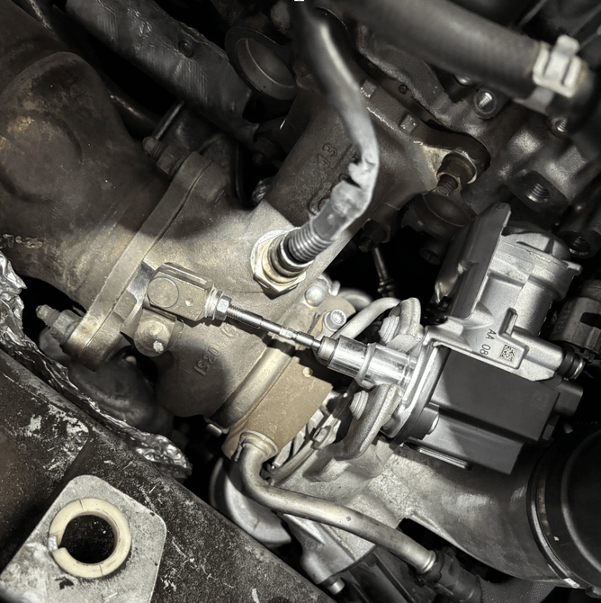 Turbo actuator and control rod for Audi Q5 boost system