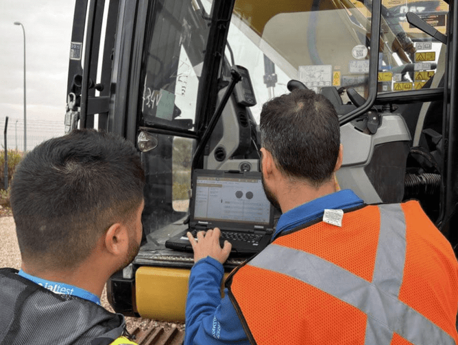 Jaltest multi-brand diagnostic scan tool for heavy vehicles